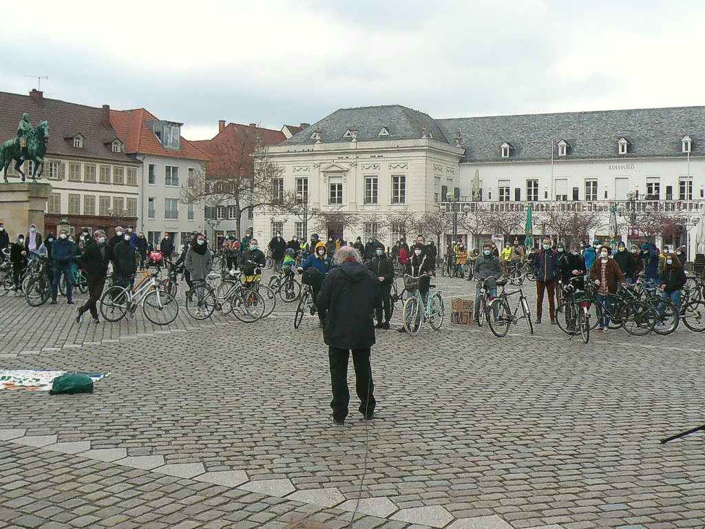 Rede von Dr. Volker Röske beim Klimastreik Landau